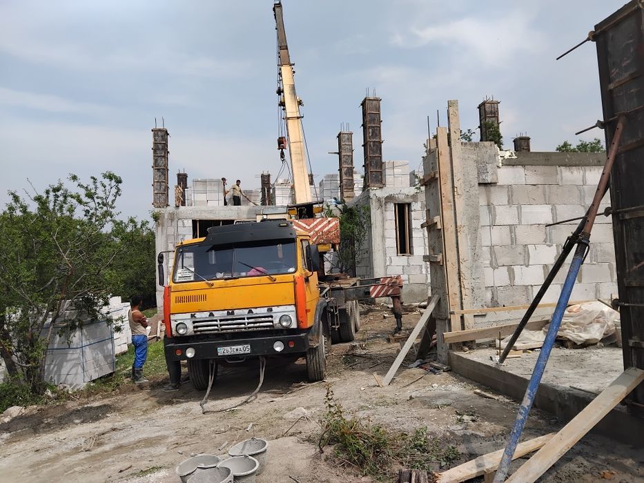 Бригада строител, работа, узбек