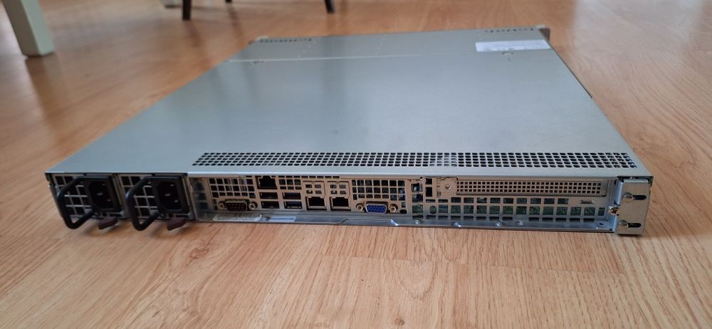 Сервер Supermicro Sys-6018R MTR