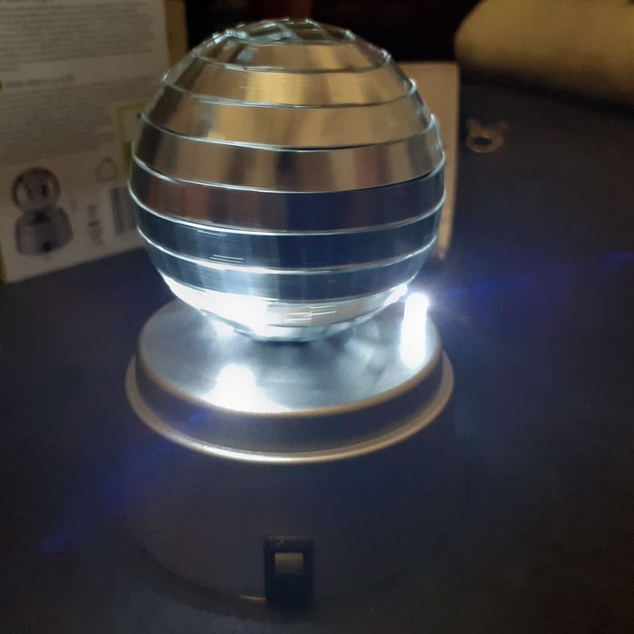 LED диско топка/ малка