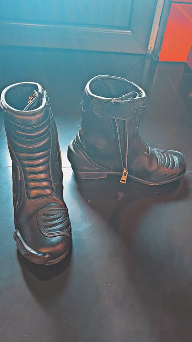 Ghete moto noi nr 42