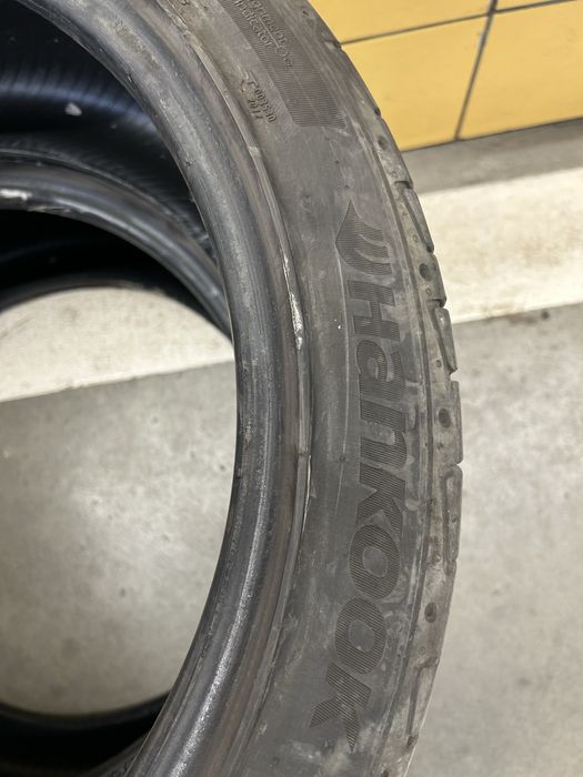 Cauciucuri Hankook Ventus S1evo 235/40 R19