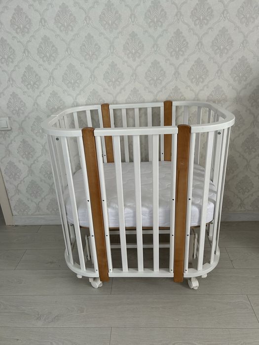 Продам детский манеж