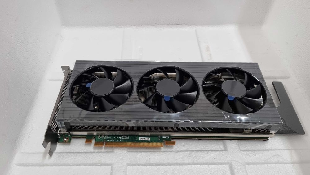 Radeon RX6800XT 16GB GDDR6 Видеокарта