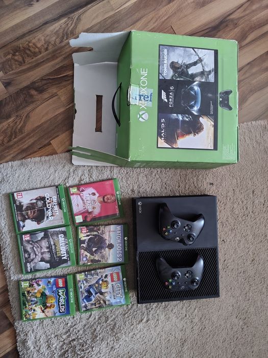 X Box one 1tb cu 2 controllere