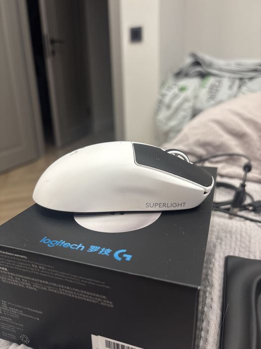 Продам logitech g pro x superlight белый