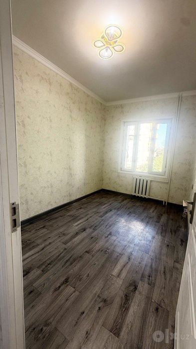 Продам квартиру 2/2/3 Новостройка Рисовая