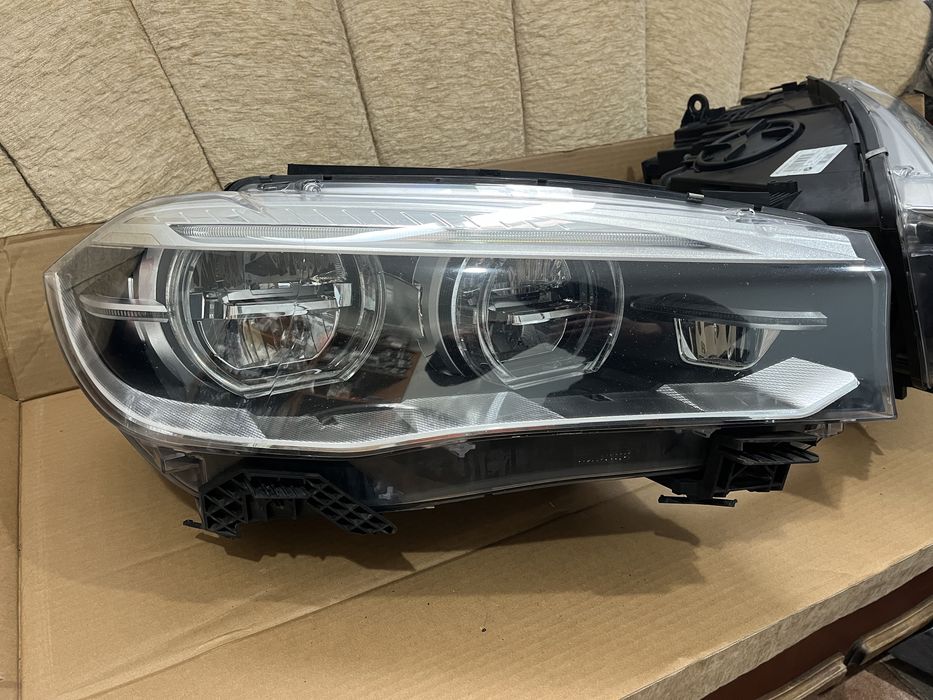 Far stanga / Far dreapta / Faruri Full Led Adaptive BMW X5 F15 X6 F16