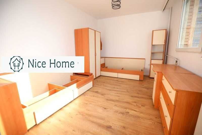 Продава се Тристаен апартамент в София, Овча купел - 103 кв.м за 1971 €/кв.м - Снимка #1