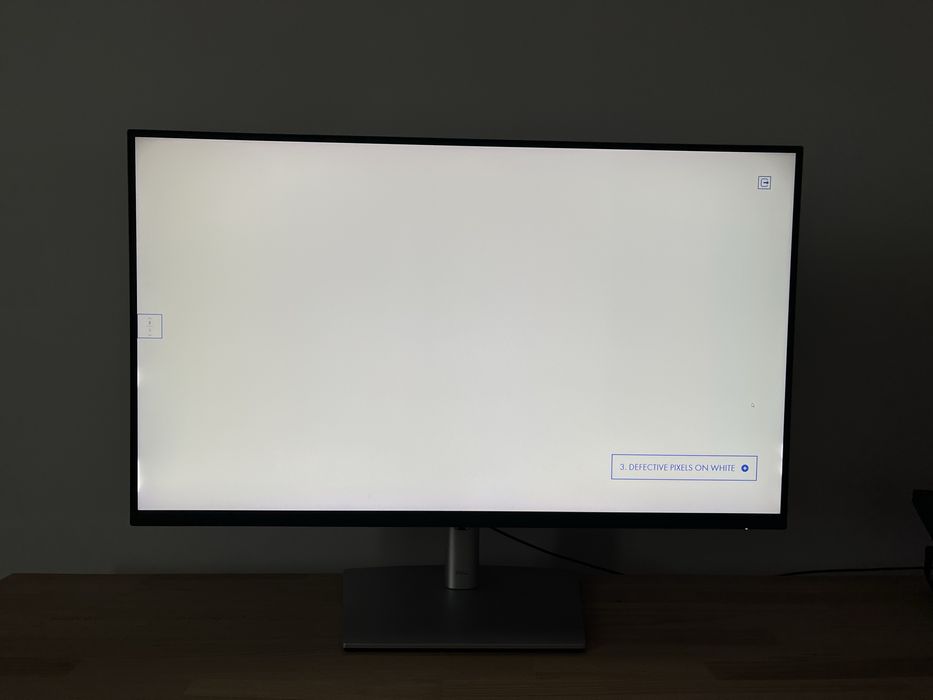 Monitor Dell P3221D 31.5” 1440p IPS LCD