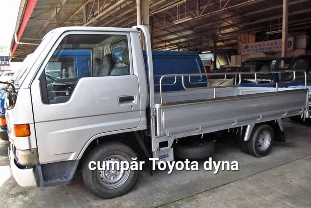 Achiziționez Tractoare