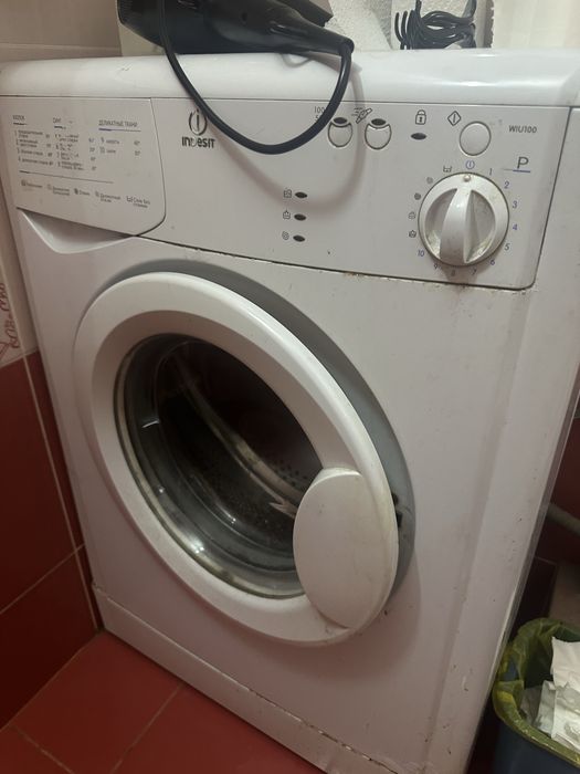 Стиральная машина indesit
