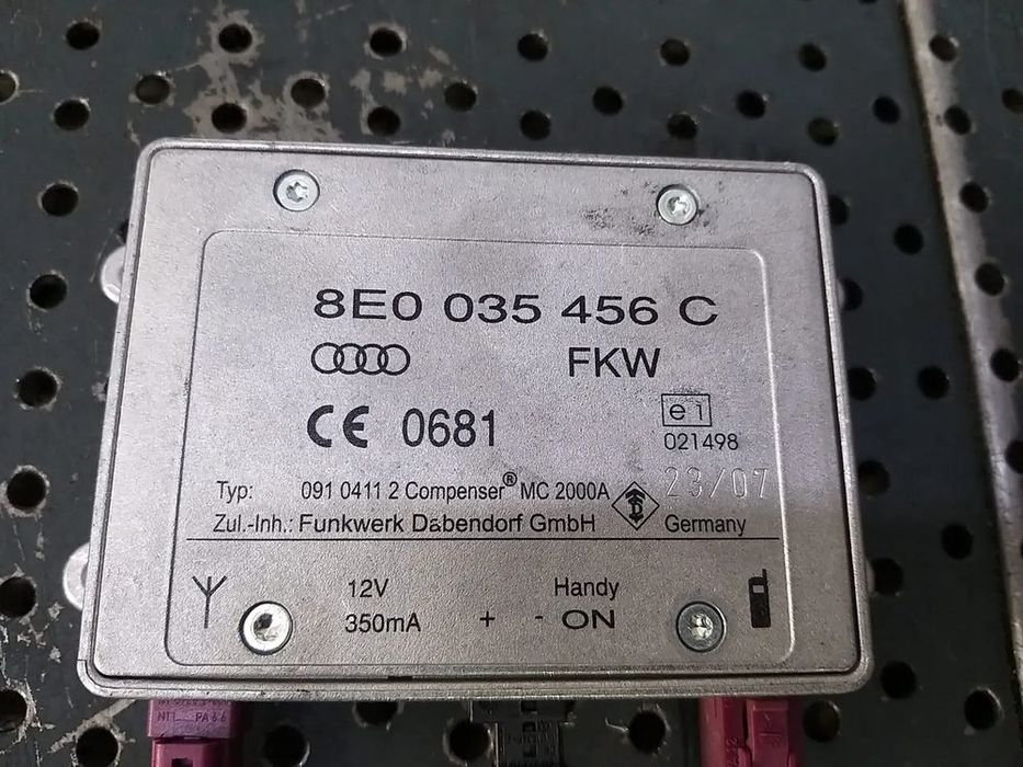 Amplificator antena audi a4 b7 8e 8e0035456c