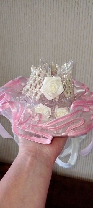 Шляпки на ободе и резинке