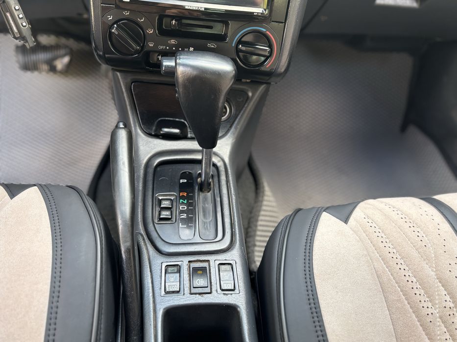 Продам Toyota Carina E Автомат 1.8