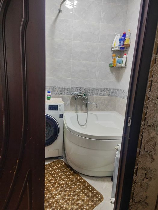 5 xonalik xonadon sotiladi. Maklersiz