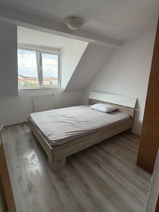 Proprietar inchiriez apartament 2 camere