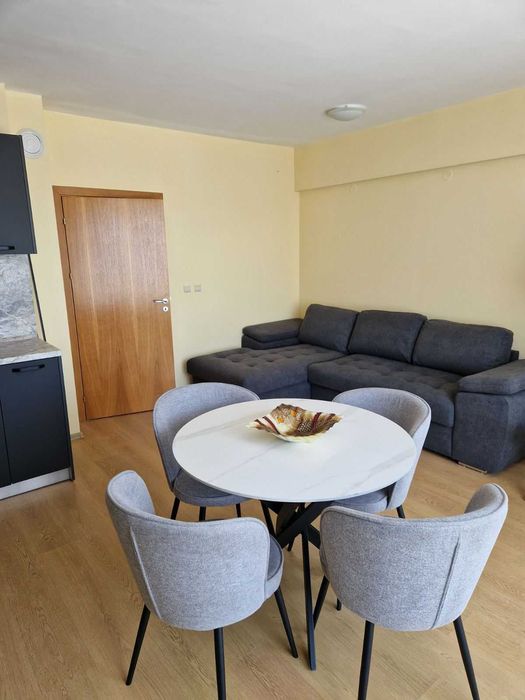 Под наем гр Бяла обл Варна