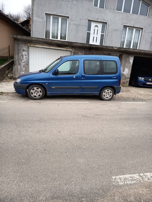 Citroen berlingo 1,4 benzina