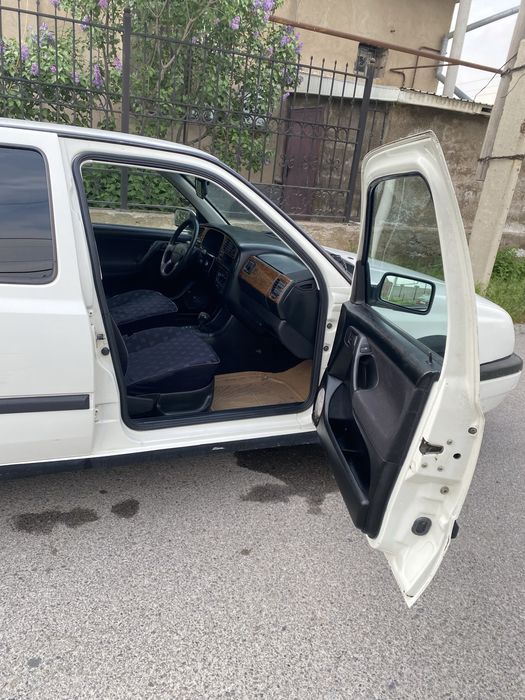 Продам Volkswagen Golf 3