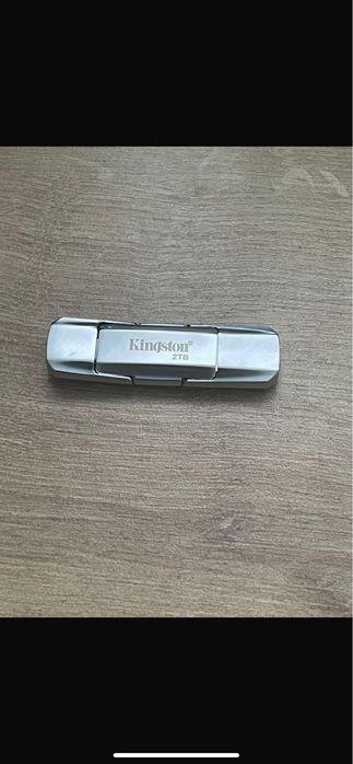 Флешка kingston 2ТБ