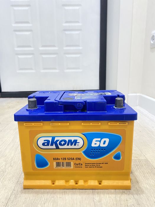 Аккумулятор на авто 60А AKOM.