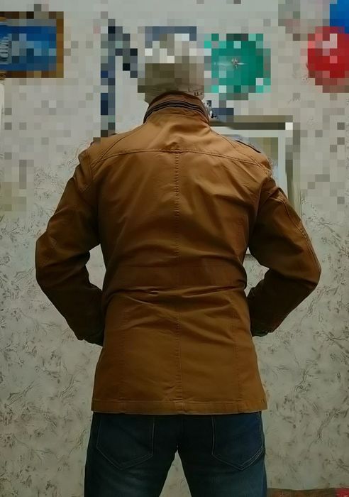 Куртка весенняя. Одежда. Куртка теплая