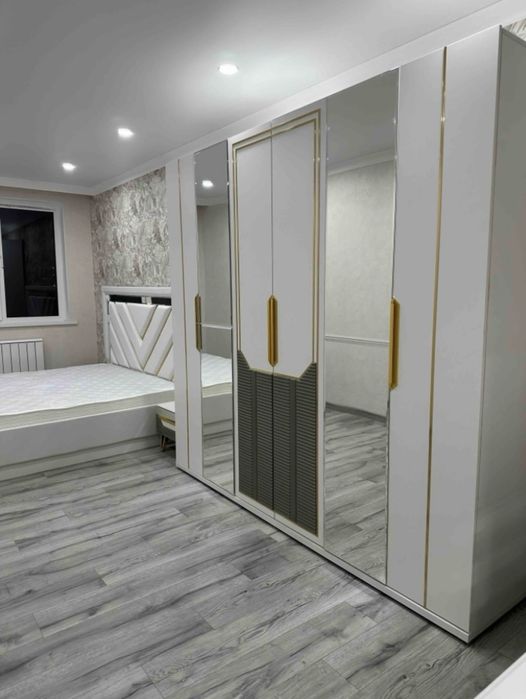 продам спальную гарнитуру