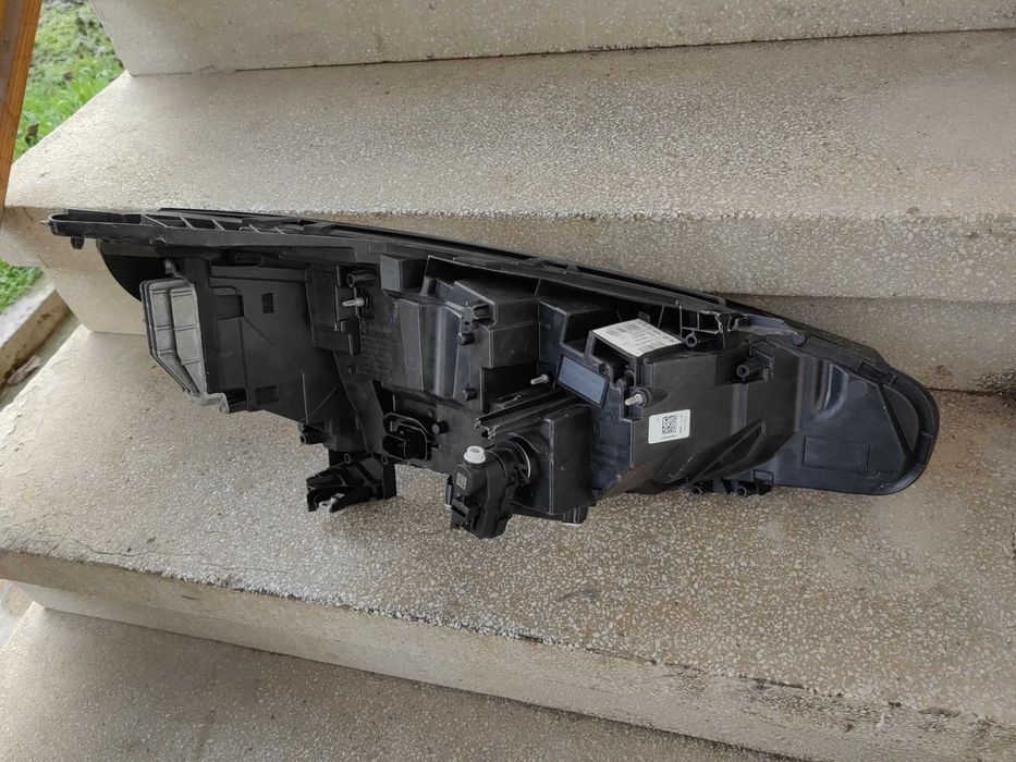 Фарове Renault Clio 5 23г. ляв десен / Фар Рено Клио 23г. Оригинални