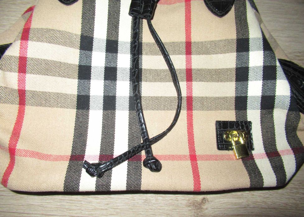 Burberry Дамска Чанта