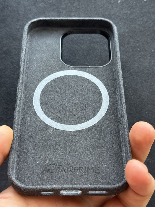 Huse iphone 14 si 15, Pro si ProMax din piele Alcantara, MagSafe