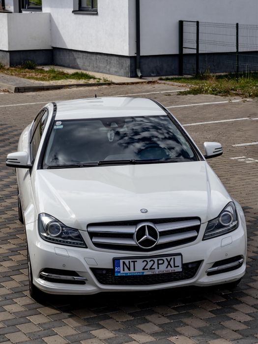 MERCEDES-BENZ C-Class 2011 — imagine 1