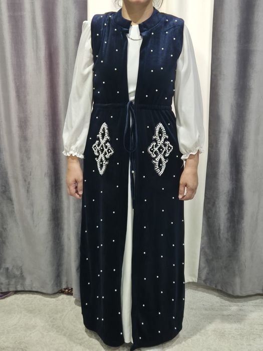 Разные платья, для женщин