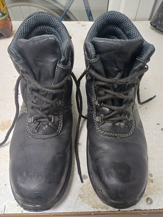 Спецобувь.   осенная.
