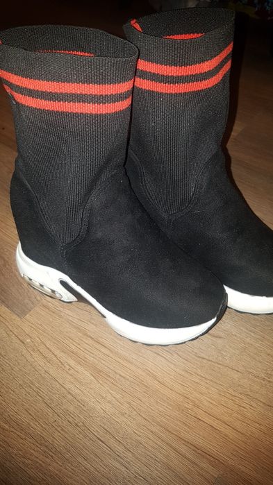 Новые 35р. На резинке