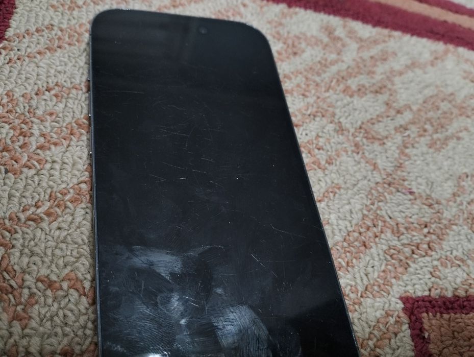 Iphone 14 pro продоёться