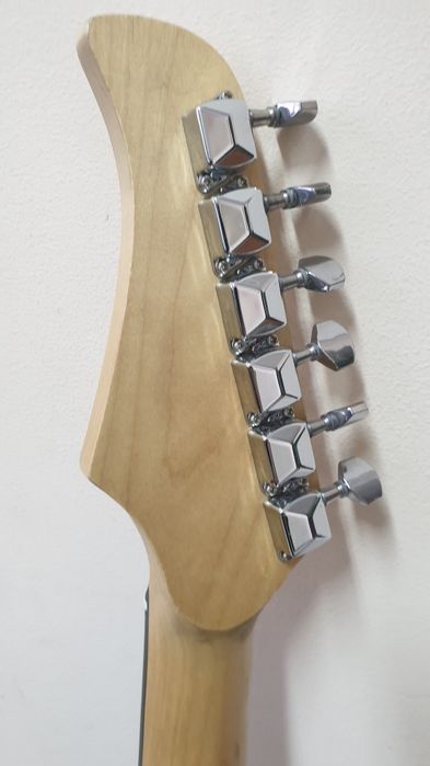 Электрогитара terris