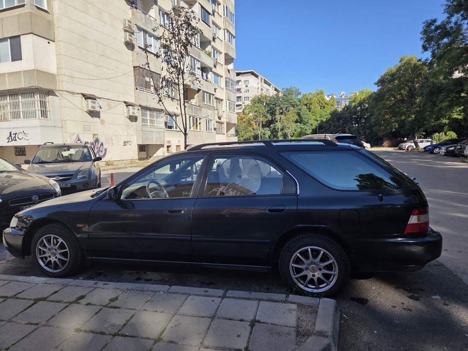 Хонда Акорд 2.0 бензин