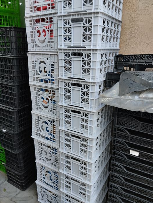 Продаем ящики пластиковые