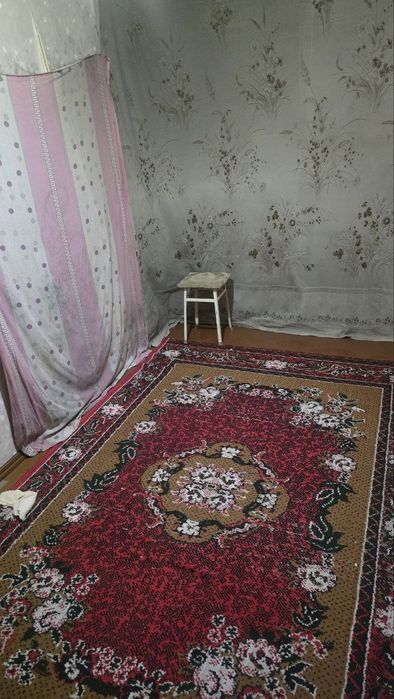 Юнусабад 14 кварталда 1'2 хона уй ижарага берилади