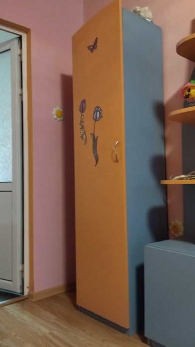 Продавам детско обзавеждане