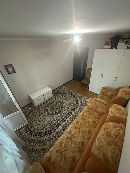 Продаю  квартиру в Талгаре автобаза