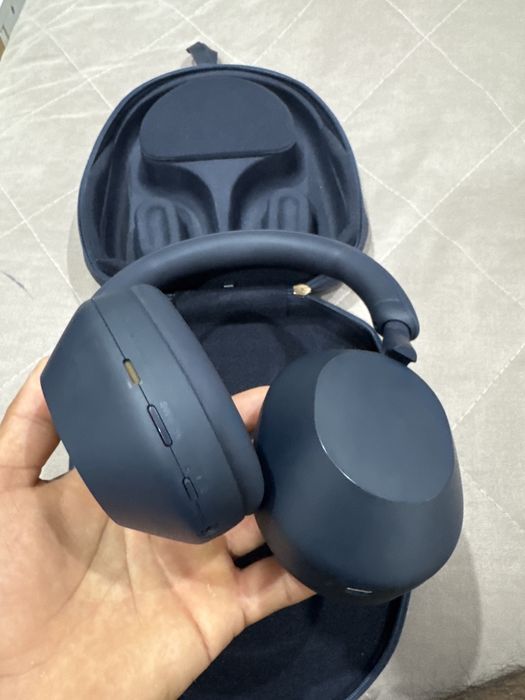 Sony WH-1000XM5 синий