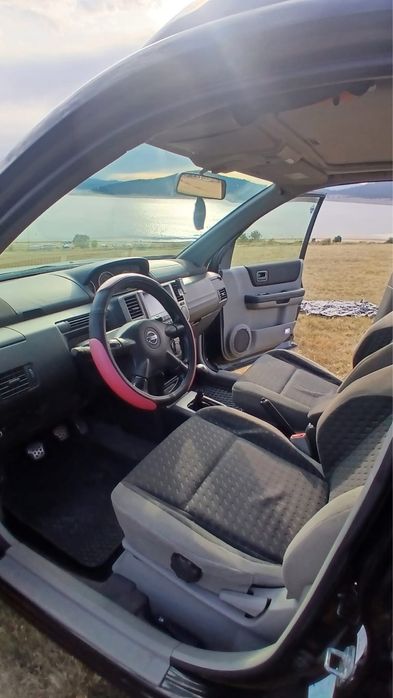 Nissan x trail t 30
