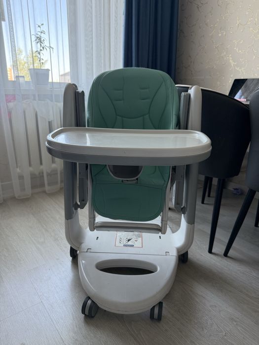Стульчик для кормления детский