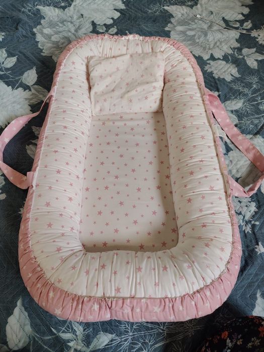 MAXI COSI :Бебешка количка 3в1,стол за хранене,гимнастика,гнездо,проходилка. ПАКЕТНА ЦЕНА: 400 €