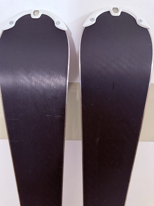 Schiuri Völkl Flair 73 Black 153 cm + legături Marker – NOI