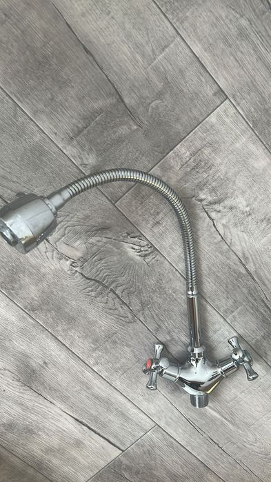 Кран             .