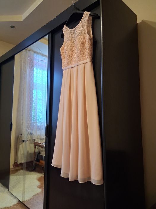 Vind rochie de seară