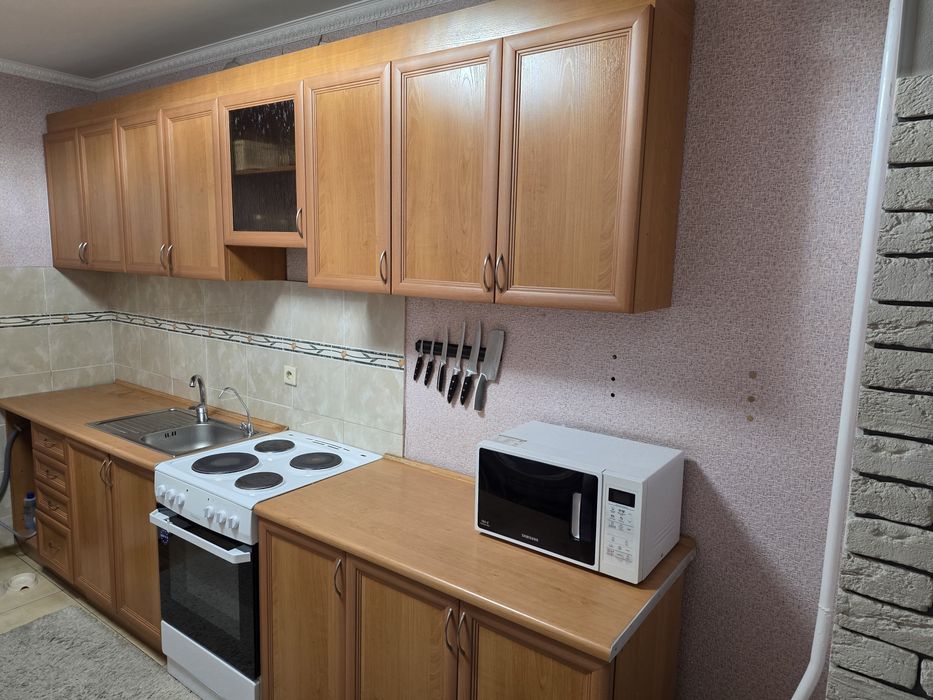 Продам кух.гарнитур в отличном состоянии