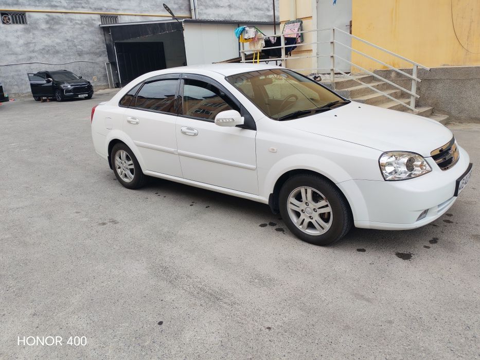 Lacetti 1.8 2012